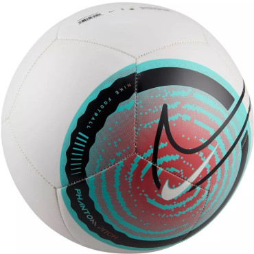 Nike Phantom Ball