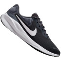 Nike Revolution 7