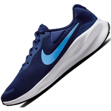 Nike Revolution 7