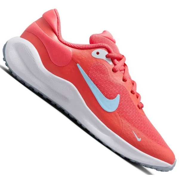 Nike Revolution 7